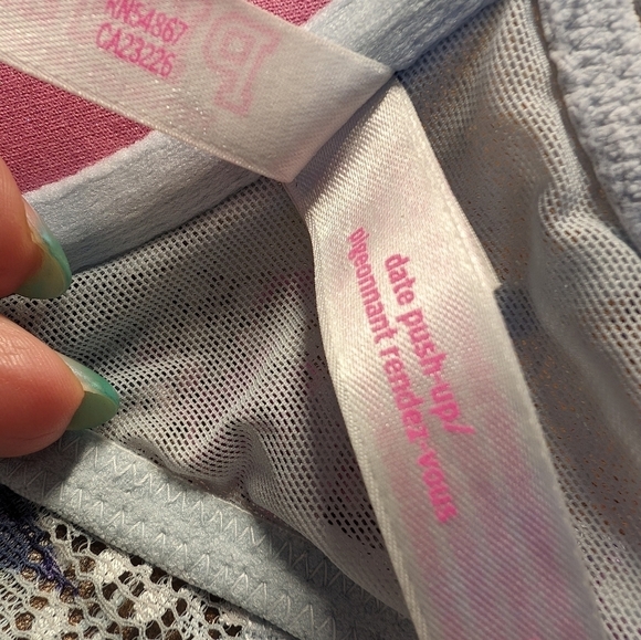 PINK Victoria’s Secret Date Push Up Lace & Floral Satin Size 32C - Picture 10 of 16